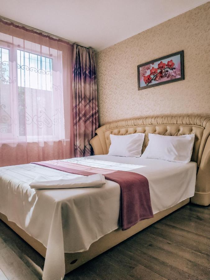 2 К Квартира Рядом Стадион Металлист М. Спортивная. Kharkov Luaran gambar